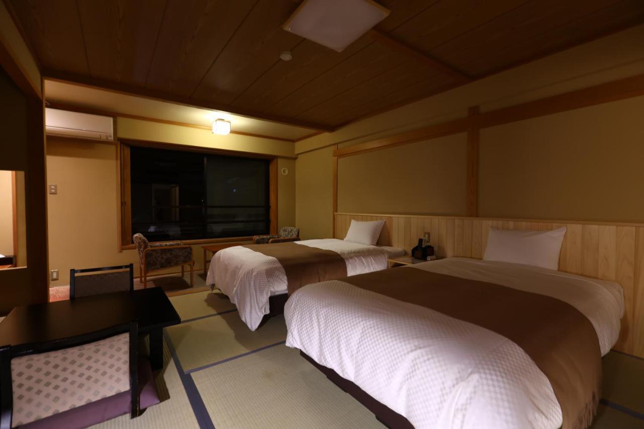 涩酒店 山之內 外观 照片