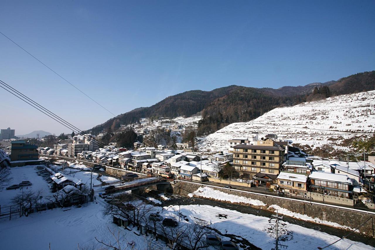 涩酒店 山之內 外观 照片