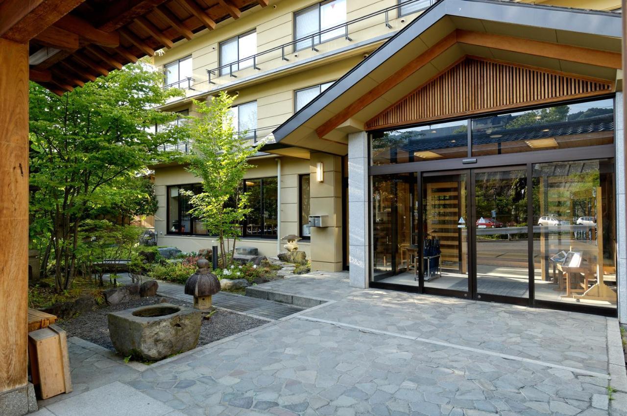 涩酒店 山之內 外观 照片